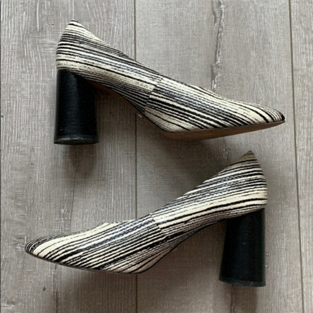 TOPSHOP Zebra Print Pumps